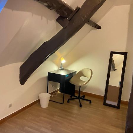 Le Bassam, Proche Aeroport Apartment Tille Exterior photo